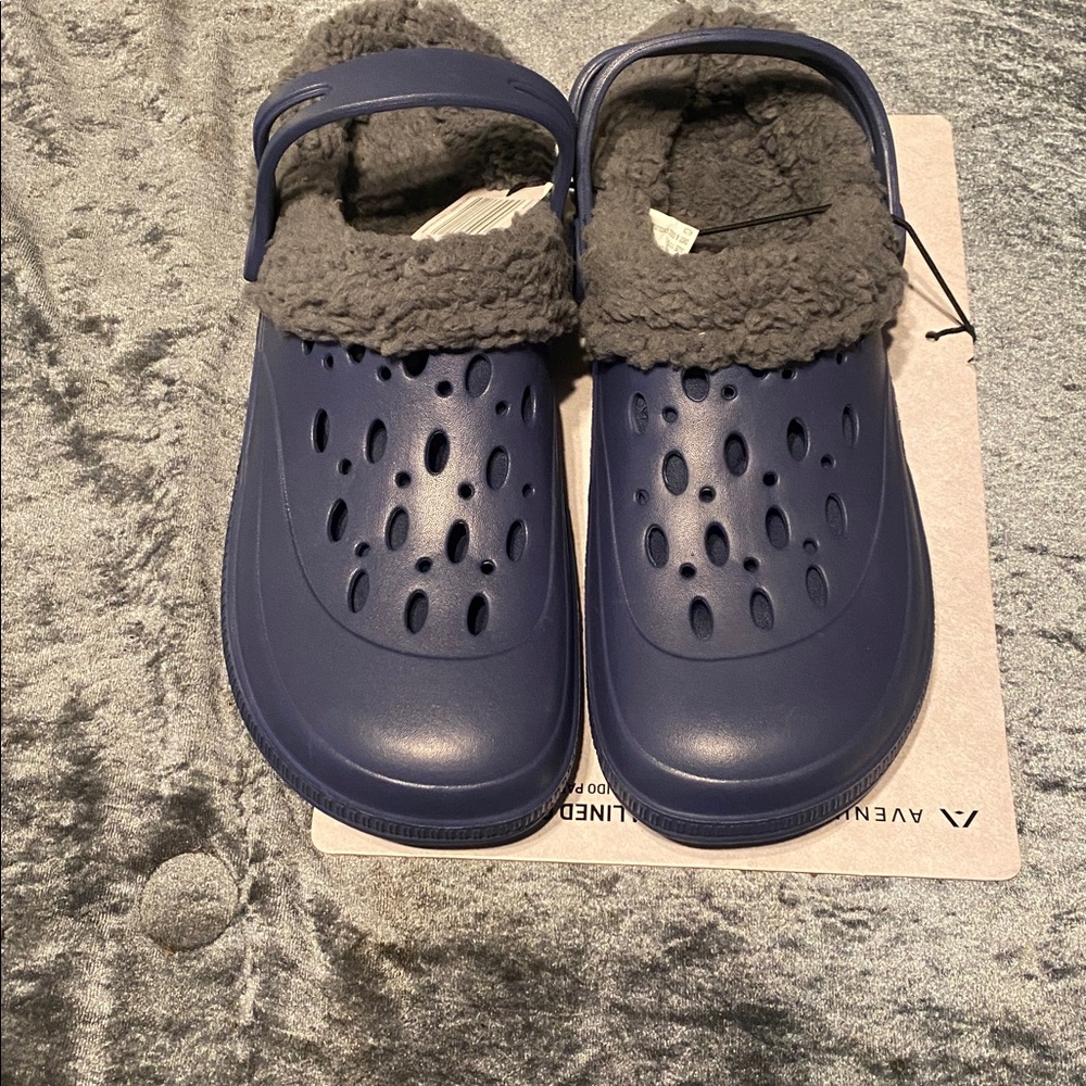 Clogs - Picture 4 of 5